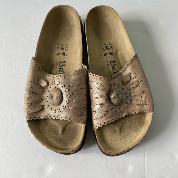 Birkenstock Betula Sparkly Tan w/rosette details - Womens 7 like New Condition - Picture 1 of 7